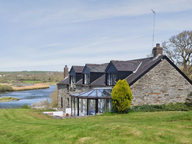 Rosehill Farm Teifi Ref Jul In Llangoedmor Near Cardigan