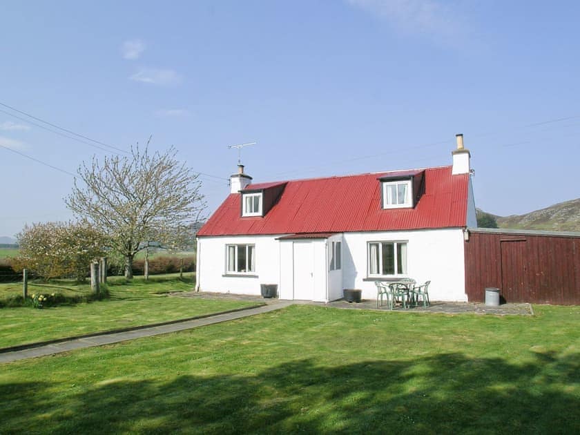 Exterior | Wester Croachy Cottage, Aberarder, nr. Inverness
