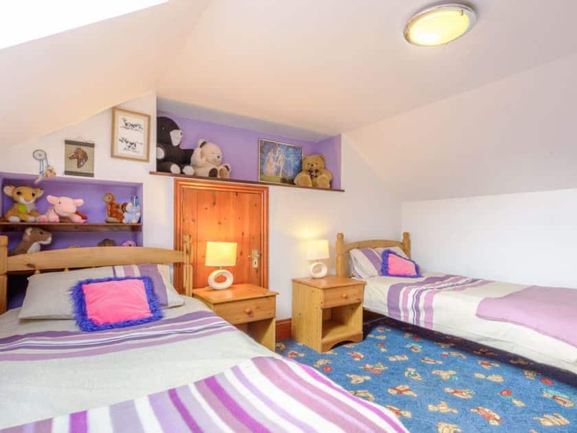 Twin bedroom | Trescowthick - Trescowthick Barn, St Newlyn, nr. Newquay