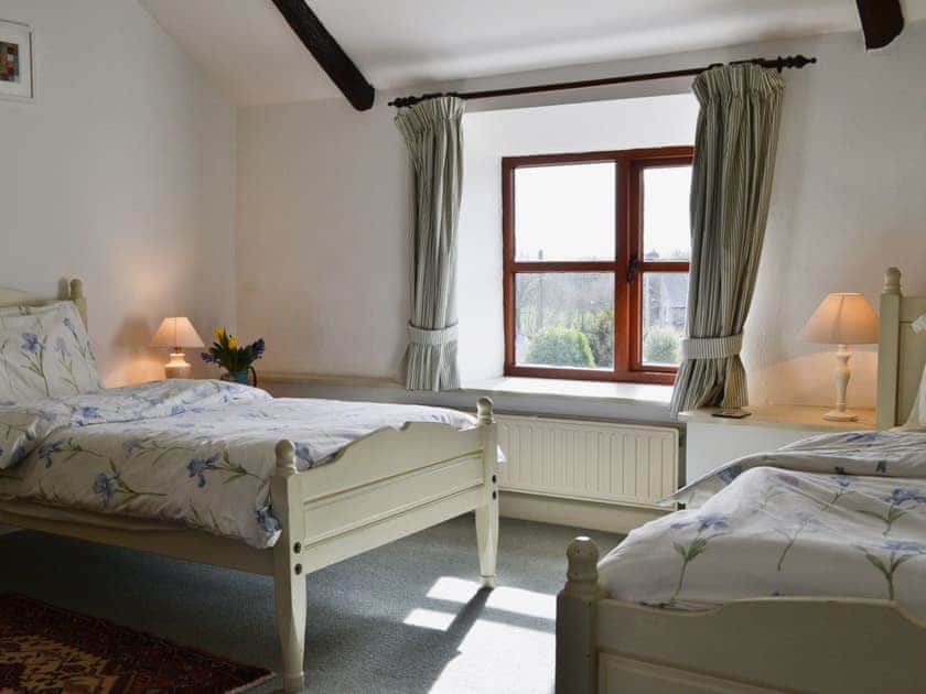 Twin bedroom | Trethinna Court - Stable End, Altarnun, nr. Launceston