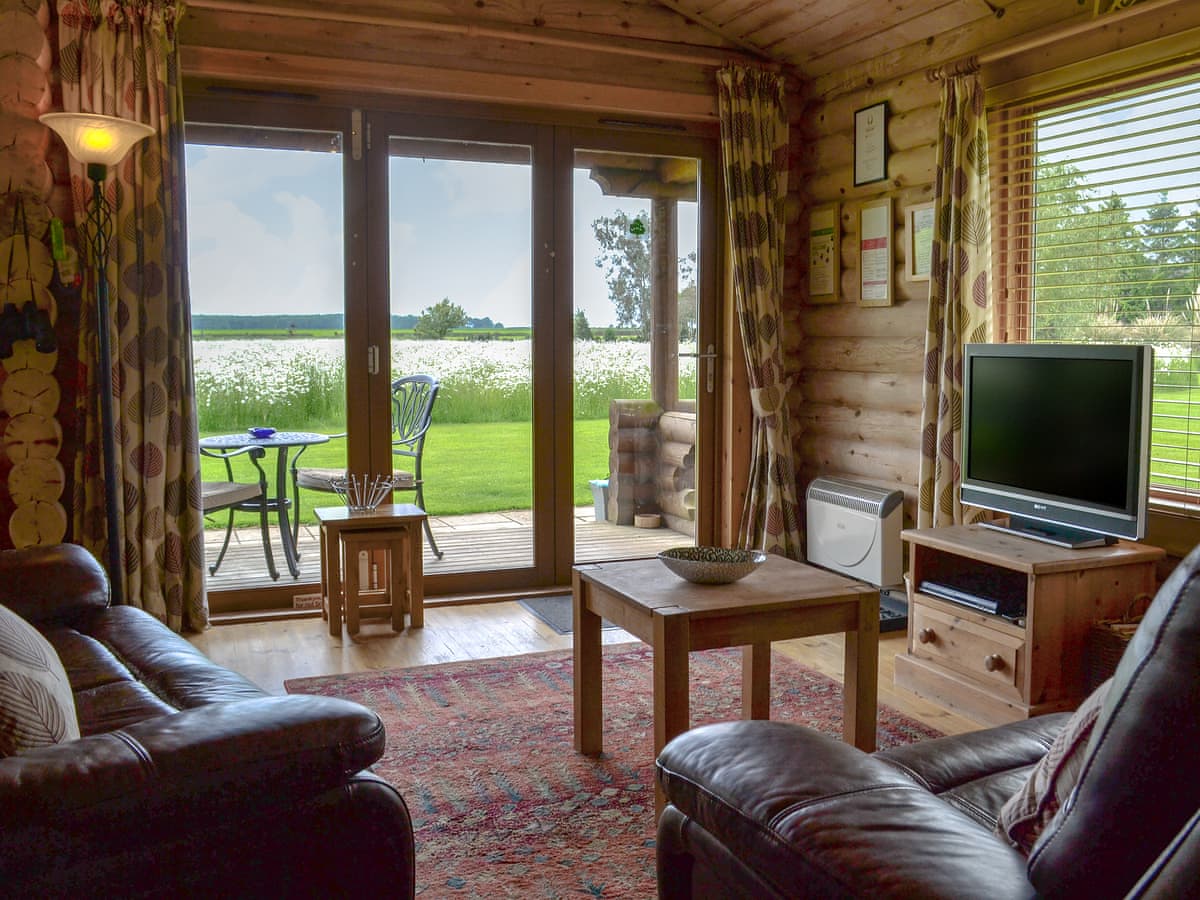 Lepus Lodge - Holiday Lodge in Central England - Image 2