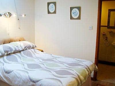 Double bedroom | Cliff Cottage, Hunstanton