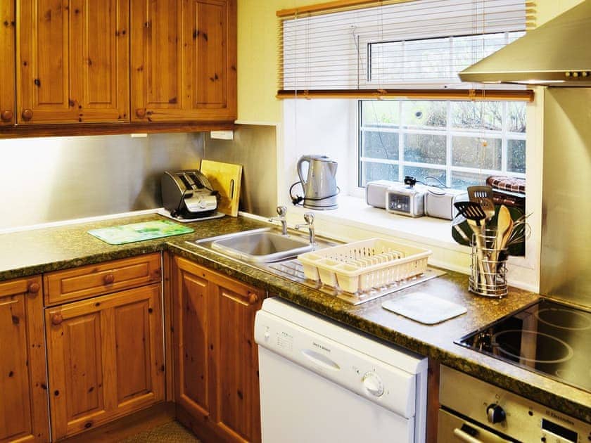 Kitchen | Bodwi Farm Cottages - Bodwi Bach, Nr. Abersoch