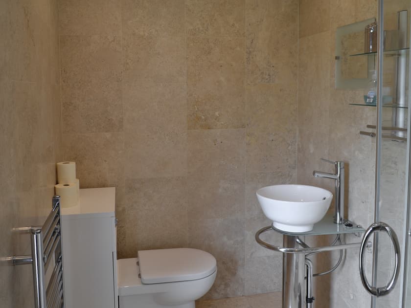 Toilet | Wood Cottage, Buxworth, High Peak