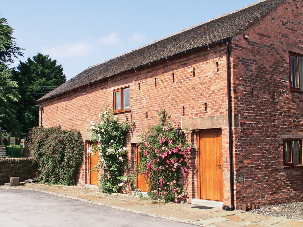Tythe Barn Ref E3354 In Kingsley Near Cheadle Staffordshire