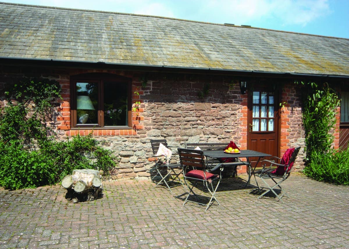 Hay Cottage Ref E4074 In Hentland Ross On Wye Welcomecottages