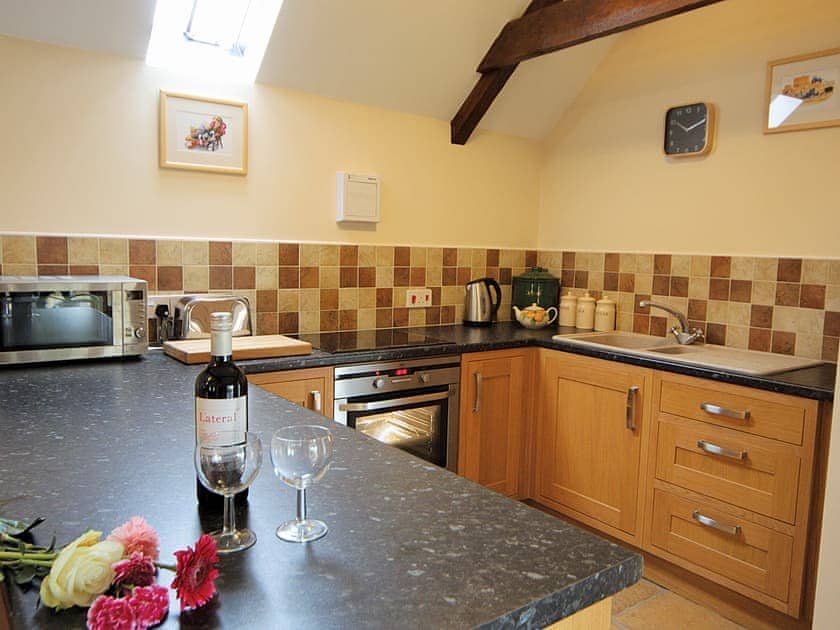 Bluebell Cottage kitchen area | Bluebell Cottage, Chipping Sodbury