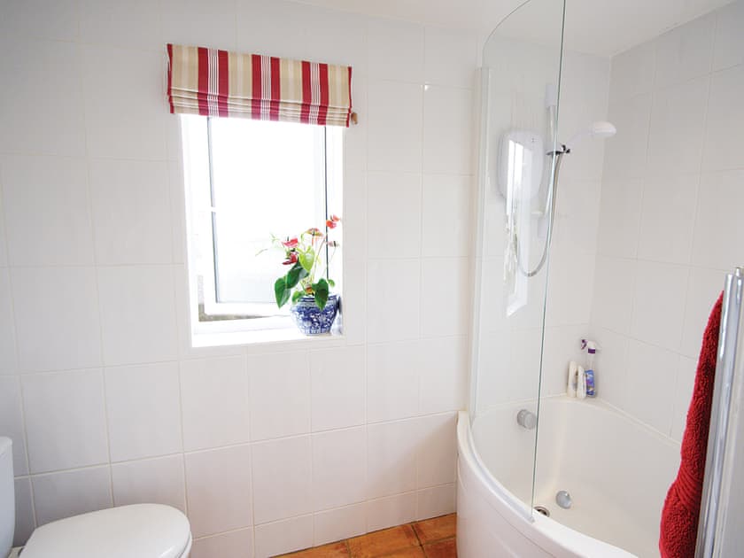 Bathroom | Greenbank Cottage, Ten Mile Bank, near Downham Market