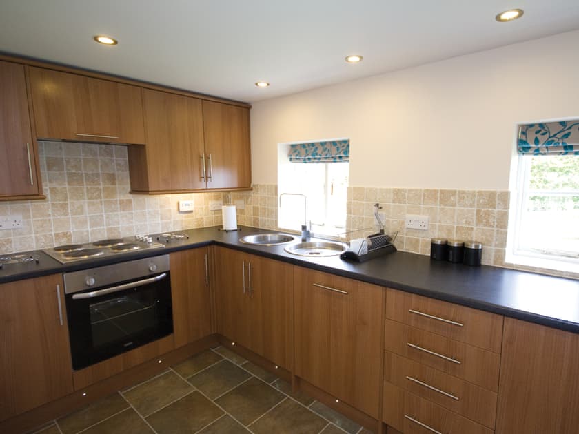 Somer Leyton Cottage kitchen | Somer Leyton Cottage, Hogsthorpe, nr. Chapel St Leonards
