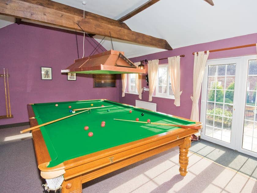Games room with full size snooker table | Moorhen Cottage, Leverton