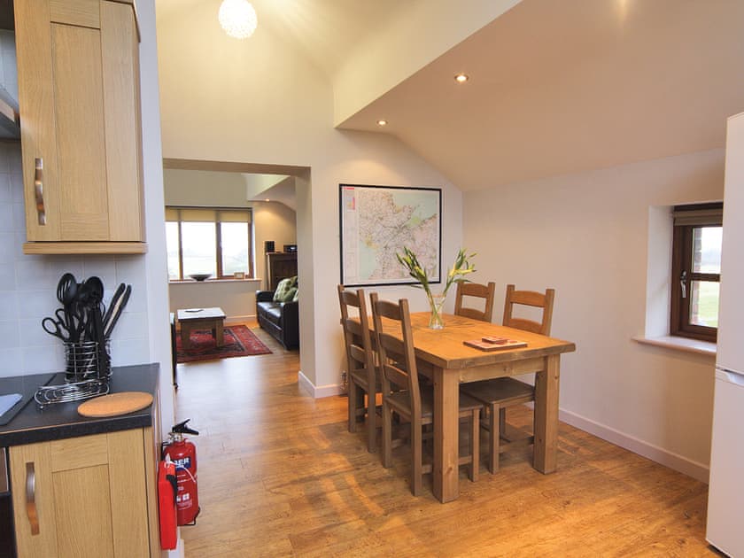 Bryn Menai dining area | Bryn Menai, Y Felinheli, nr. Bangor