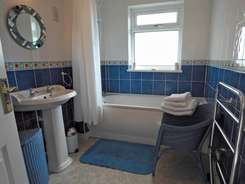 Ty Clyd bathroom | Ty Clyd, Clarbeston Road