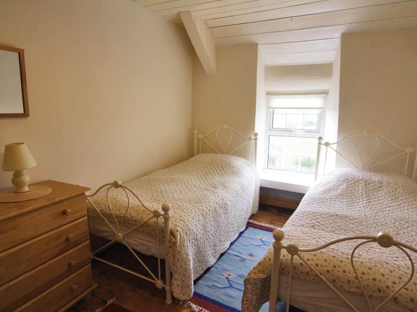 Riffli twin bedded room | Riffli - Riffli, Cilan, nr. Abersoch
