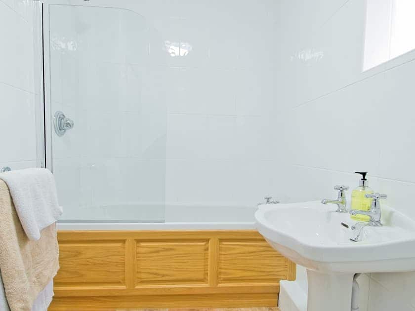 Bathroom | Dairy Cottage, Durham