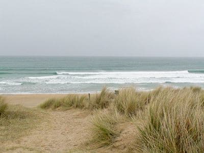 Holywell beach | Porth Cottage, Goonhavern, nr. Newquay