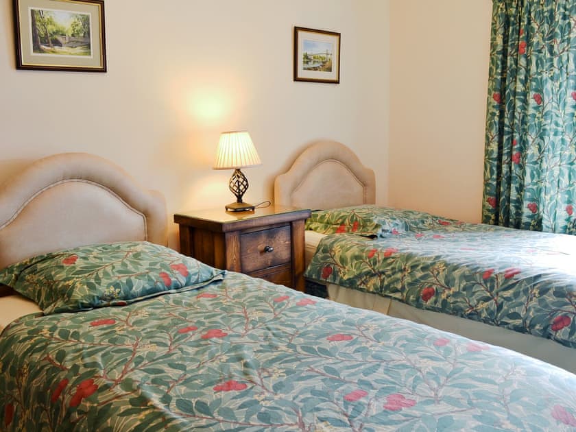 Twin bedroom | Gadlas, Bontnewydd, nr. Caernarfon