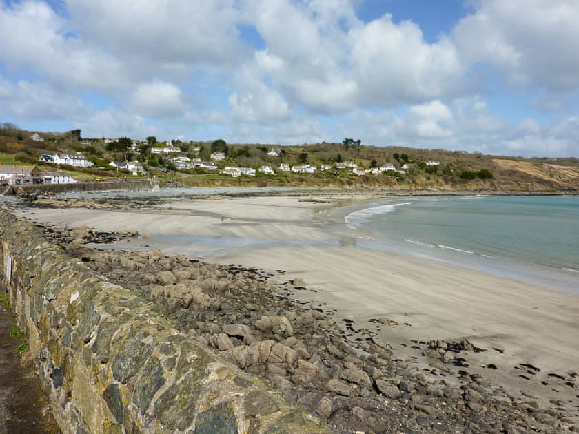 Beach by apartments | Spindrift, Coverack, nr. Helston