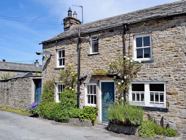 Cringley Cottage Ref 26843 In Askrigg Near Leyburn Yorkshire