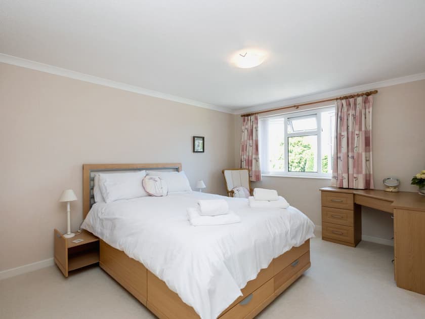 Comfortable double bedroom | Camelot, Weybourne, near Holt