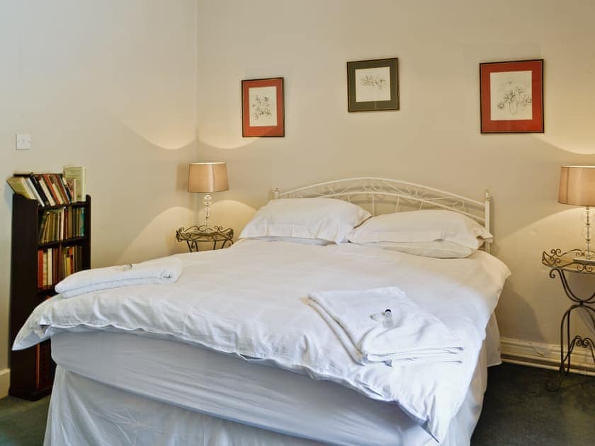 Bedroom | Crogen Wing, Llandrillo