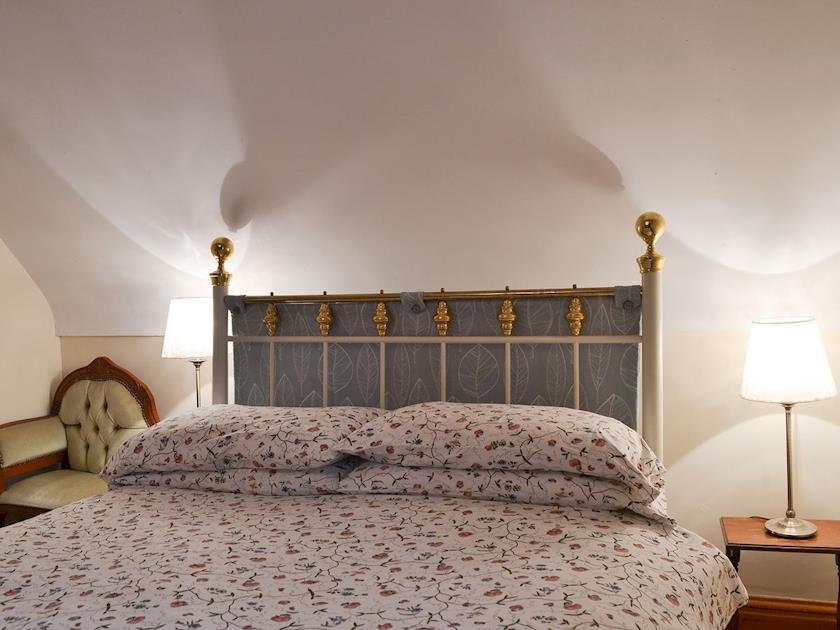 Double bedroom | Ty Newydd, Beddgelert, near Caernarfon