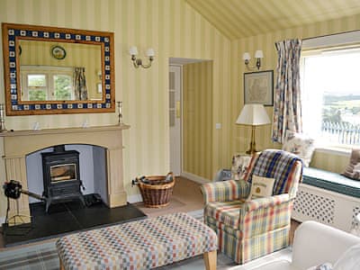 Living room | Lairg Estate - Reid’s Cottage, Lairg