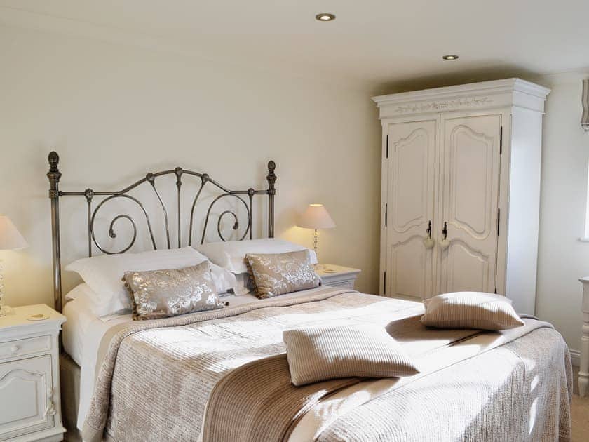 Double bedroom | Cherry Blossom Cottage, Kettlesing near Harrogate
