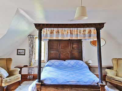 Four Poster bedroom | Netherall Manor Lodge, Soham, nr. Ely