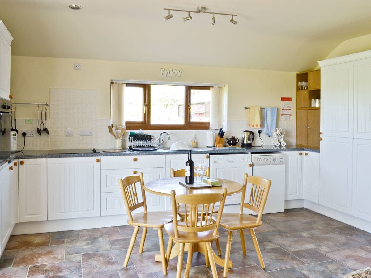 Weetwood Lodge - Holiday lodge in North West England - Image 4