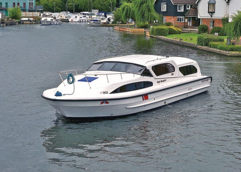 Fair Majesty from Faircraft Loynes at Norfolk Broads Direct in Wroxham