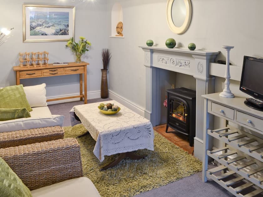 Second living area | Llys Aled, Y Felinheli, Gwynedd