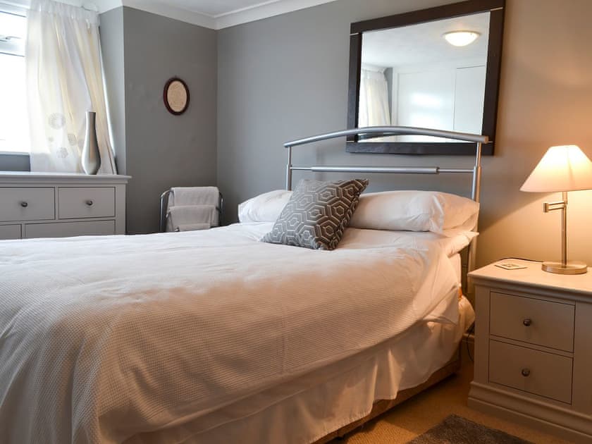 Double bedroom | Llys Aled, Y Felinheli, Gwynedd