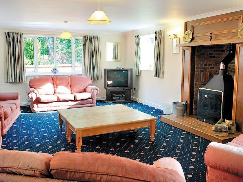 Living room | The Hill Coachouse, Barrow-on-Trent