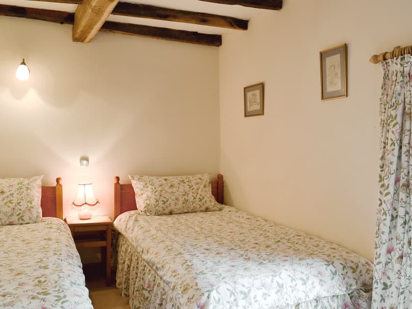 Twin bedroom | Townfield Farm, Kettleshulme, nr. Whaley Bridge
