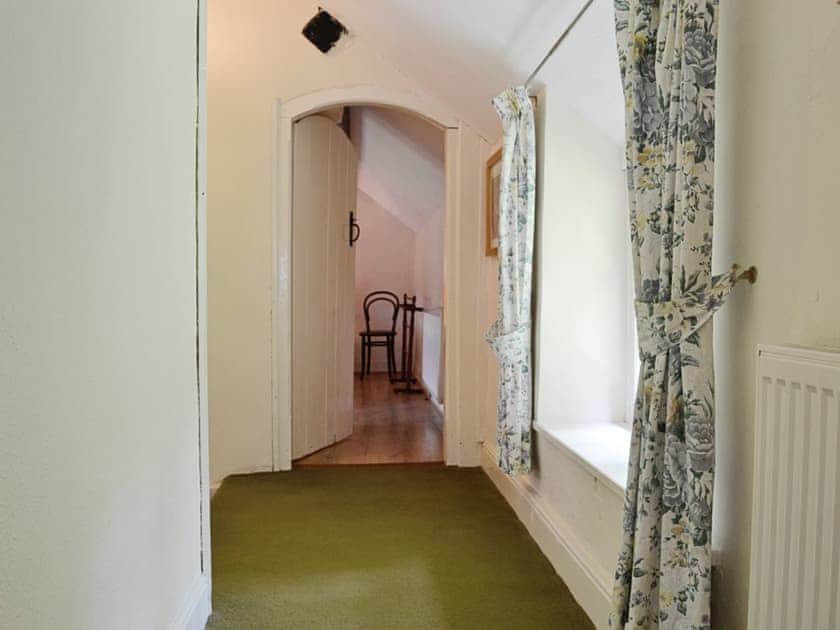 Hallway | Fedwr Gog, Bala
