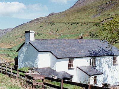Self-catering cottages in Beddgelert
