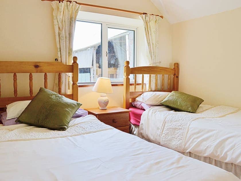 Twin bedroom | Fedwr Gog, Bala