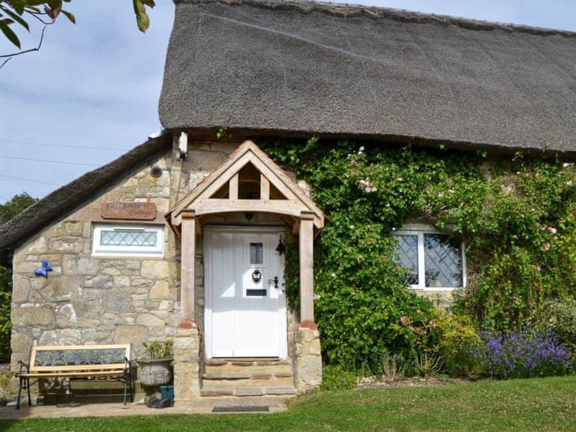 Grade II listed, thatched holiday cottage | Merryweather Cottage, Bembridge