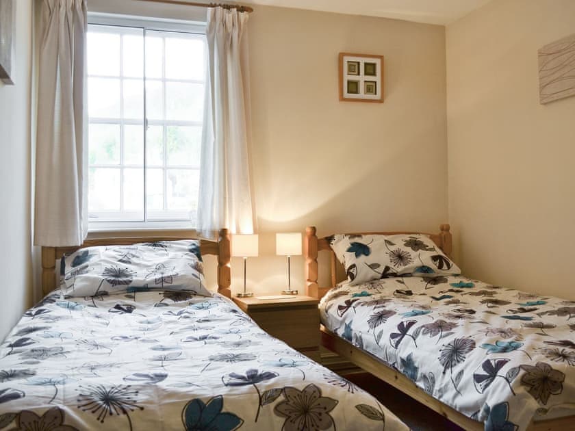 Twin bedroom | Mill Pond Cottage, Cromford
