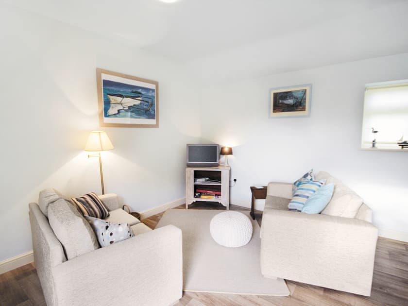 Living room | Shrimp Cottage, Kessingland