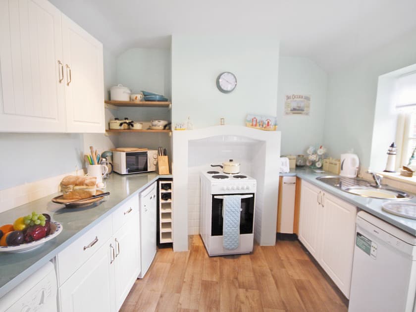 Kitchen | Shrimp Cottage, Kessingland