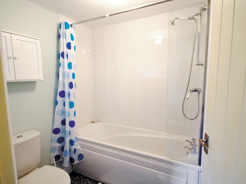 Bathroom | Shrimp Cottage, Kessingland