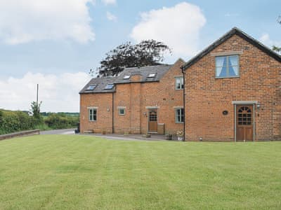 Owl Barn Cottage Cottages In Ashbourne Derbyshire Cottages