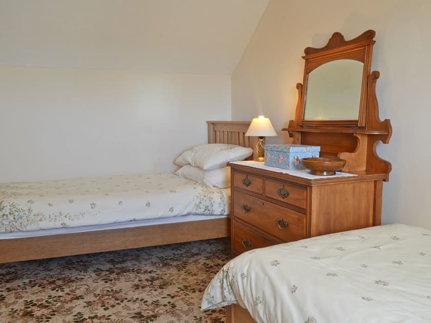 Twin bedroom | Fron Erch Cottages, Abererch, nr. Pwllheli