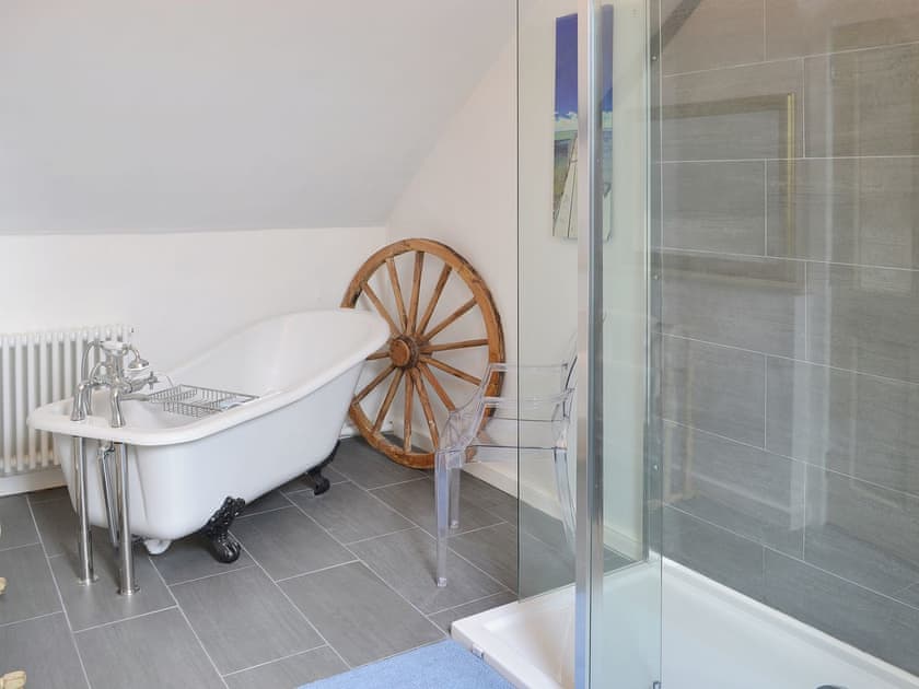 Bathroom | Granny McPhee’s Cottage, West Chilla, nr. Beaworthy