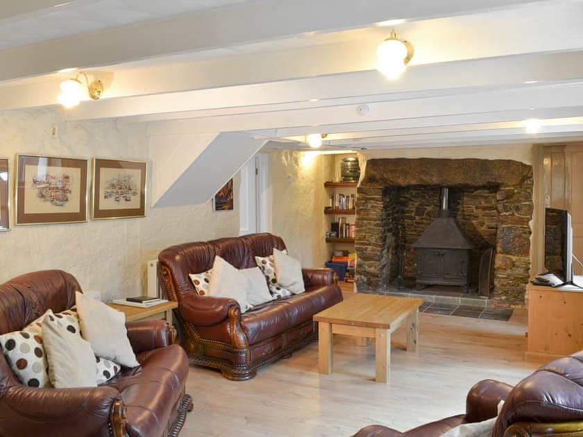 Spacious living room packed with heritage features | Bannsvale Cottage - Bannsvale Farm Holiday Cottages, Mount Hawke, near St Agnes