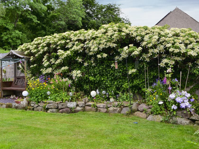 Garden | Casa Nostro, Wooler