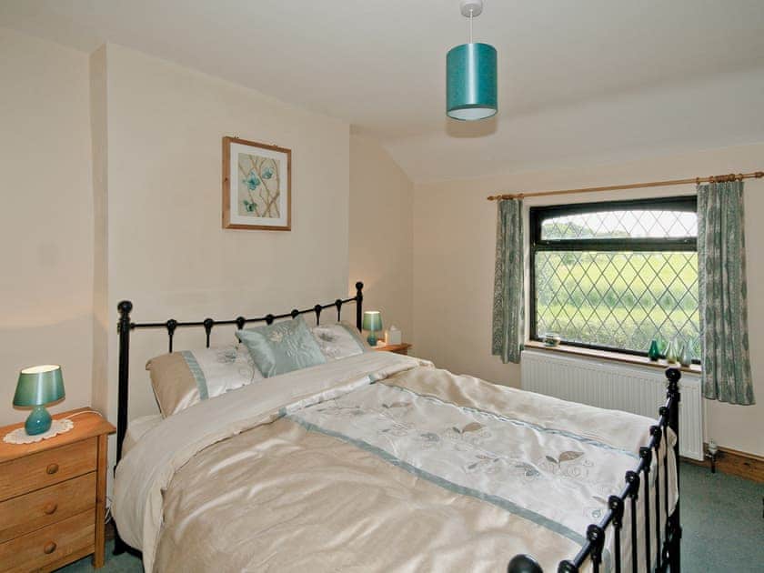 Double bedroom | Tomfields Cottage, Kingsley Moor