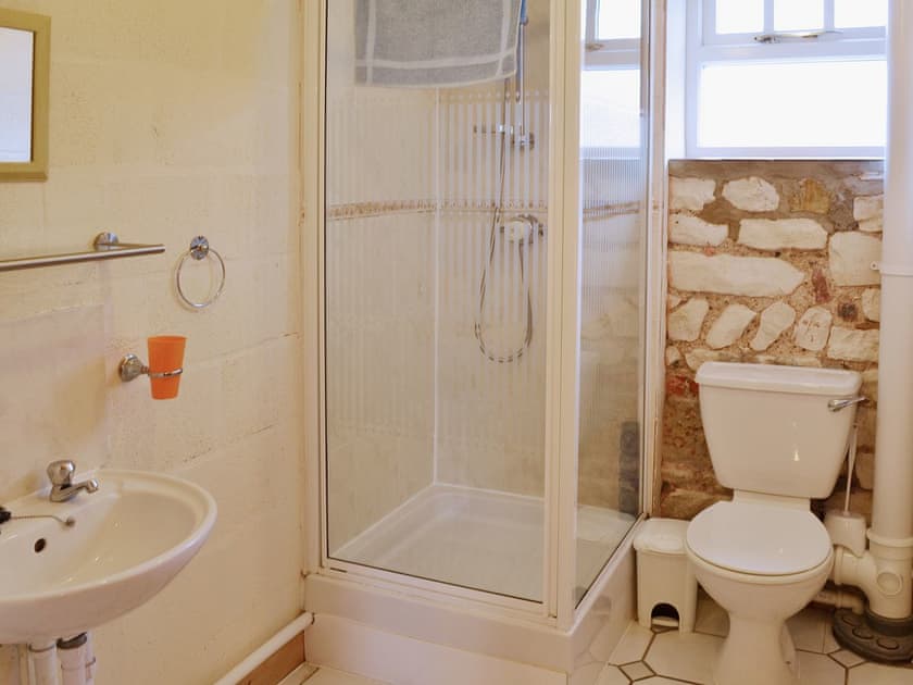 Bathroom | Beacon Farm - Kittiwake House, Flamborough