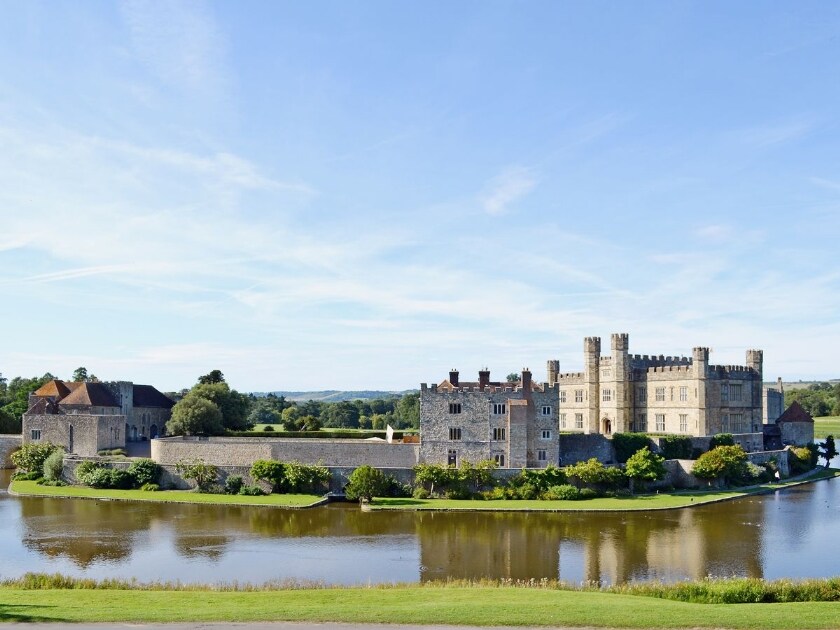 Leeds Castle Holiday Cottages The Guards House Ref 27988 In